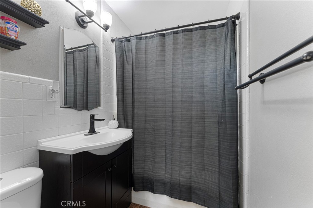 MLS #CV25243307 image #15