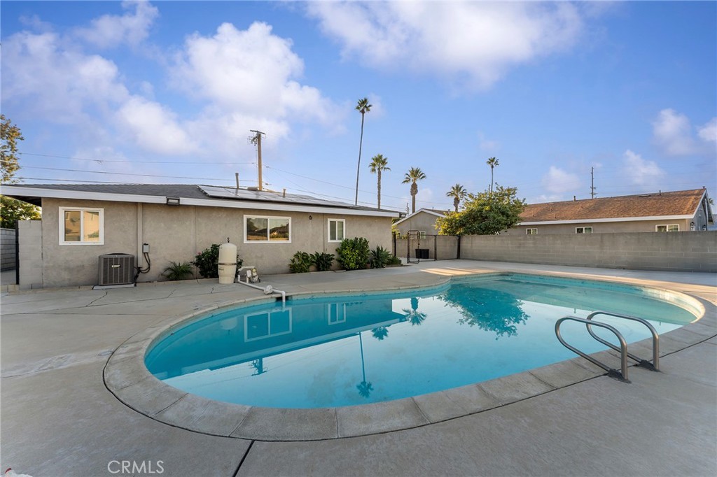 MLS #CV25243307 image #19