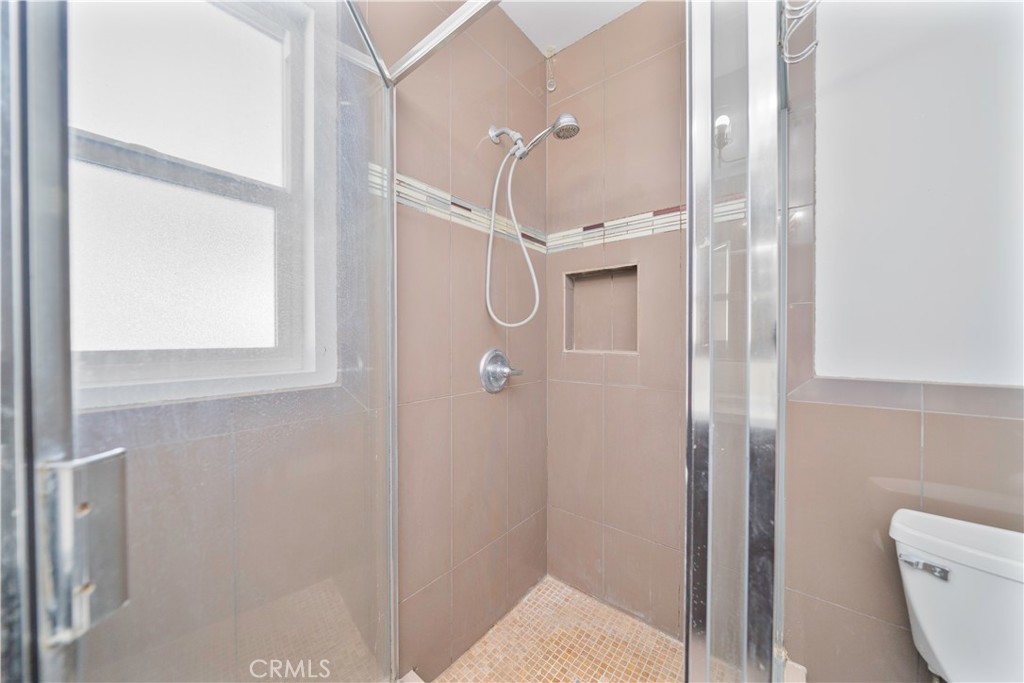 MLS #CV25243389 image #18