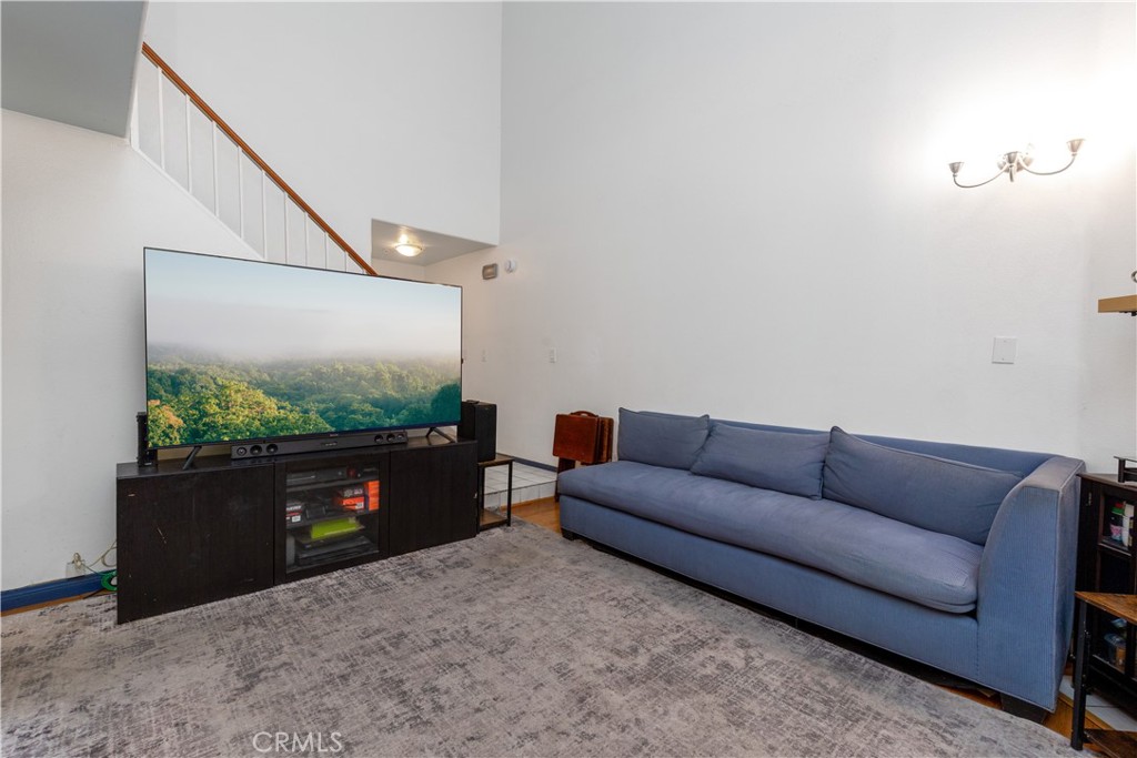 MLS #CV25244258 image #2