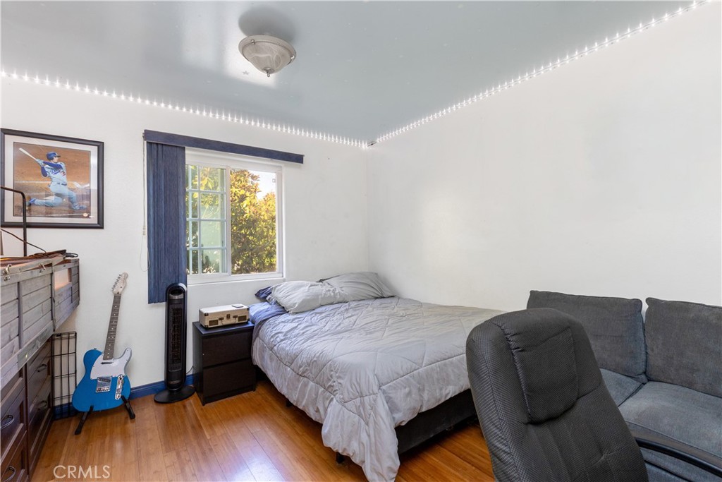 MLS #CV25244258 image #8