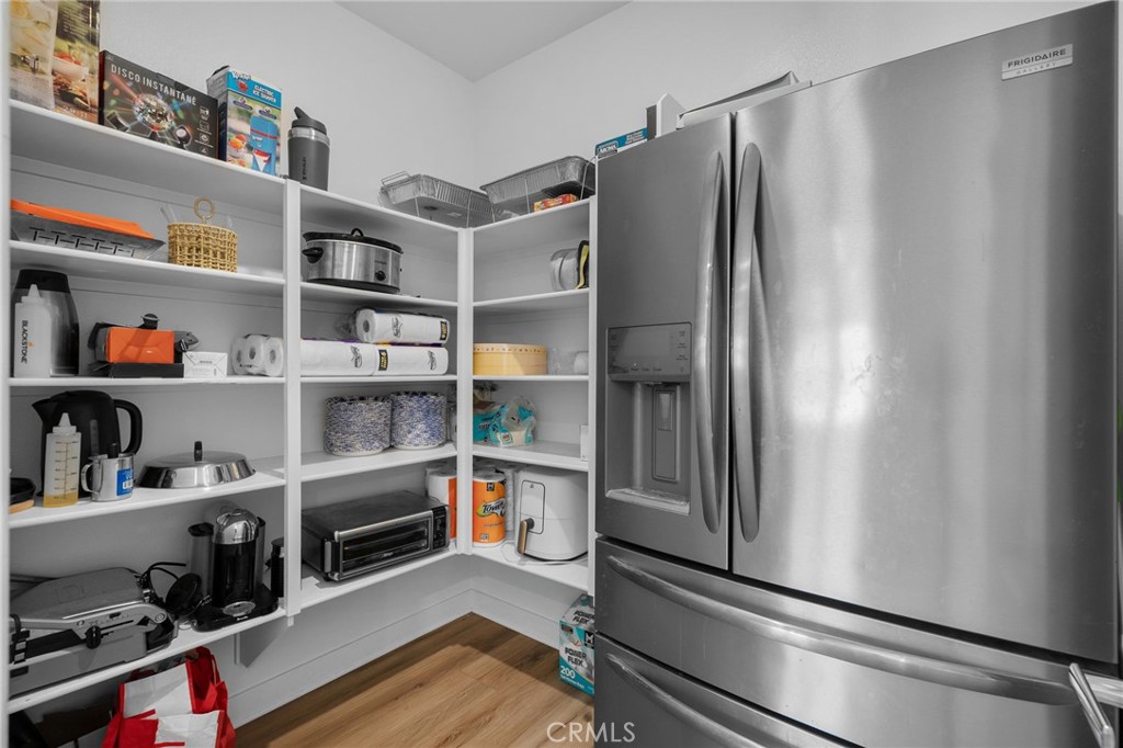 MLS #CV25245076 image #15