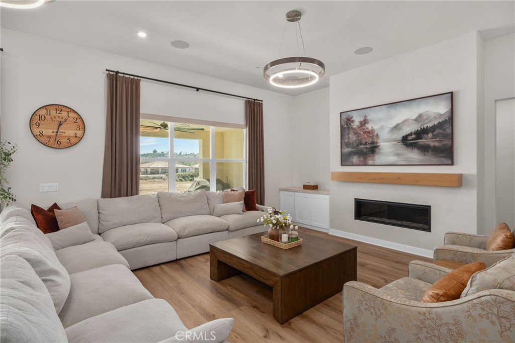 MLS #CV25245076 image #18