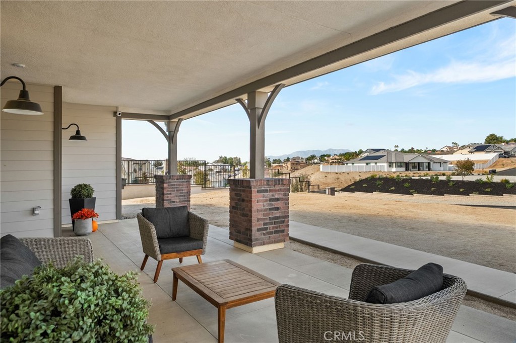 MLS #CV25245076 image #3