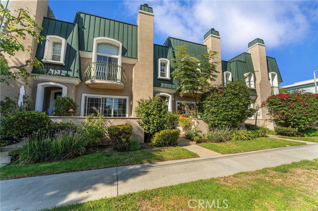 MLS #CV25245537 image #40