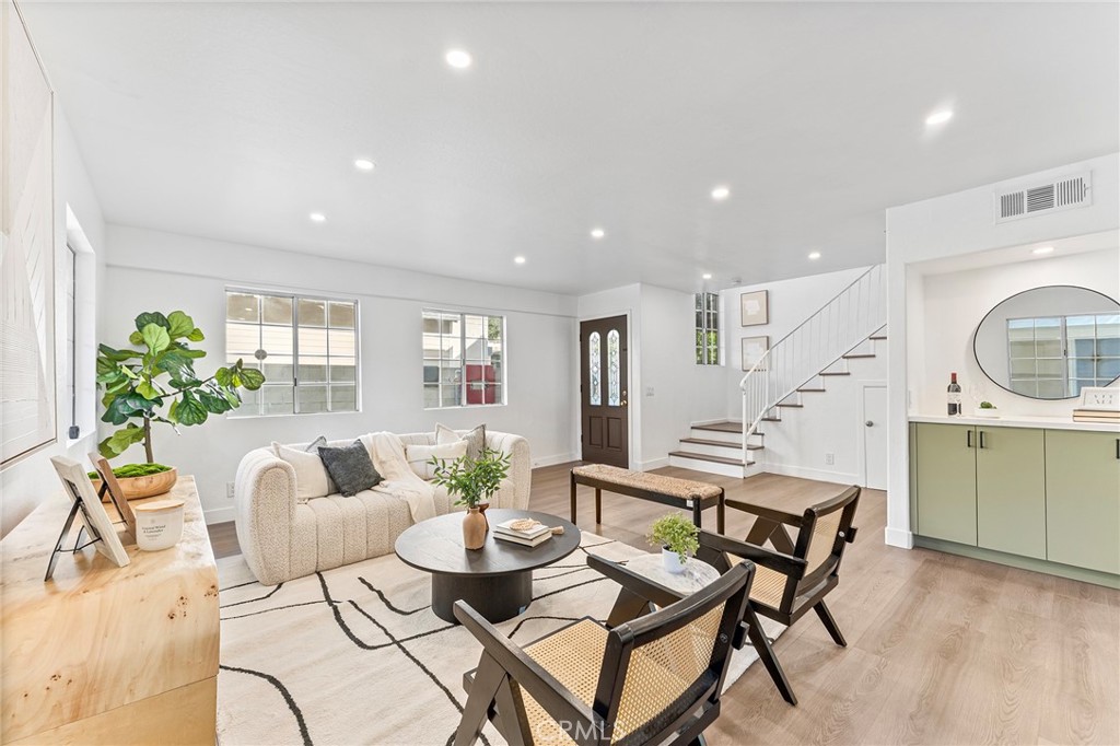 MLS #CV25245818 image #7