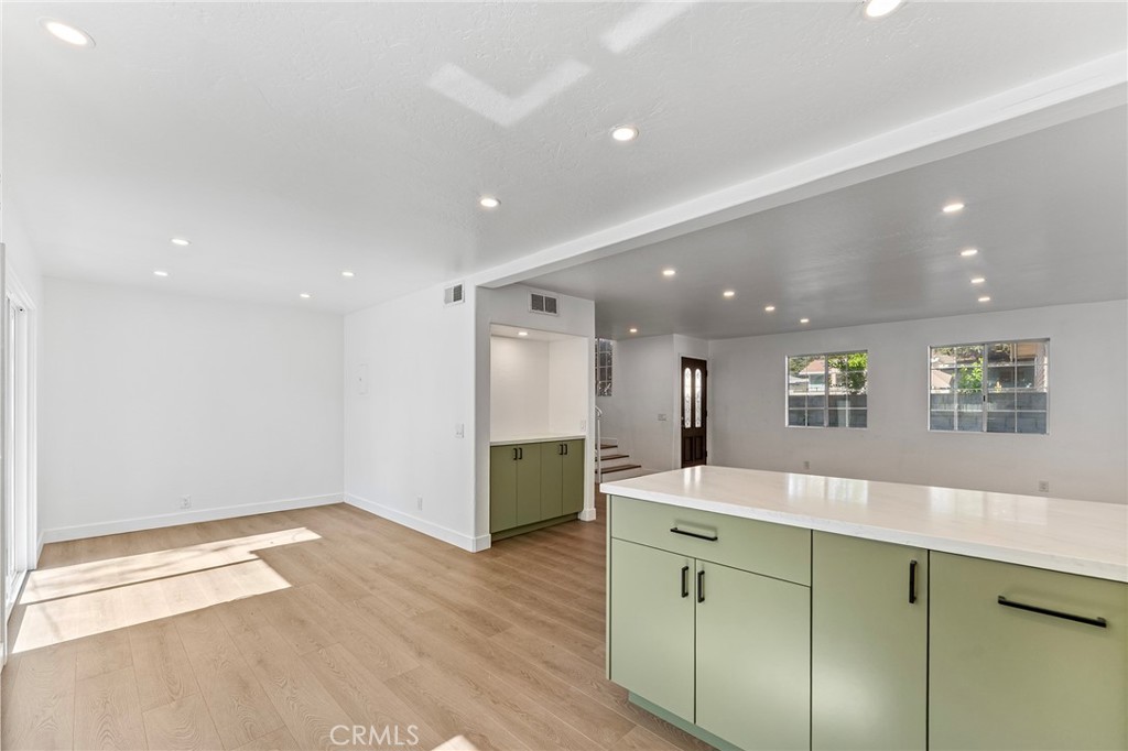 MLS #CV25245819 image #14