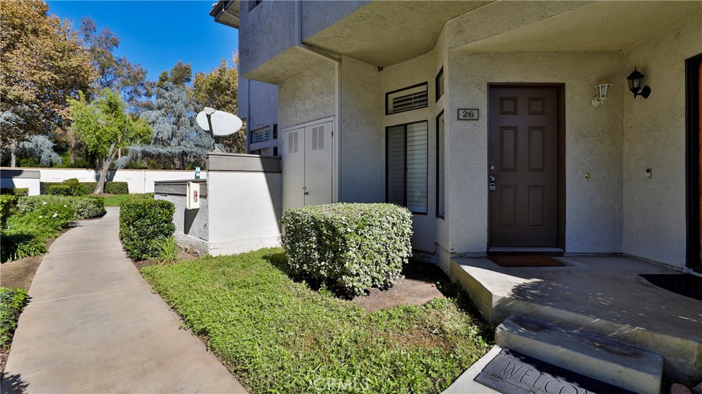 MLS #CV25245916 image #1