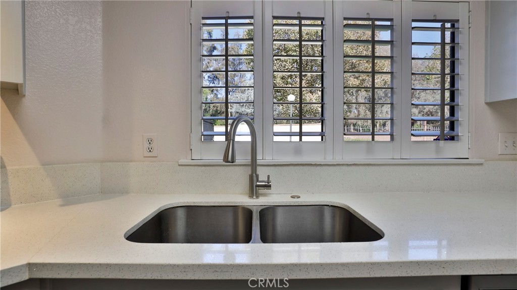 MLS #CV25245916 image #11