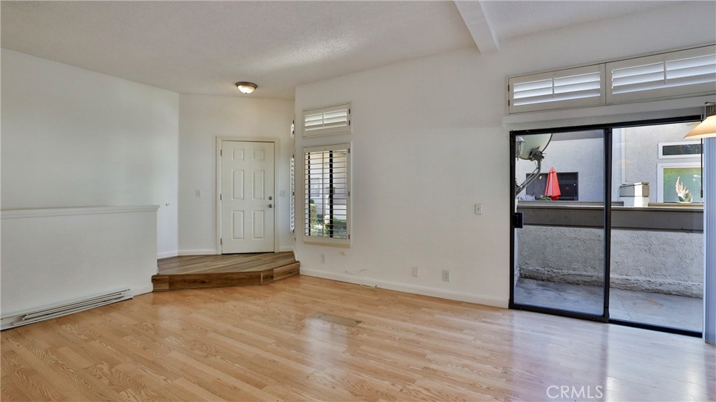 MLS #CV25245916 image #4