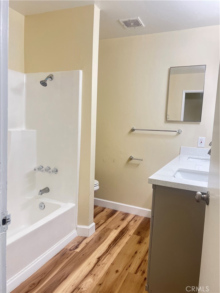 MLS #CV25245926 image #10