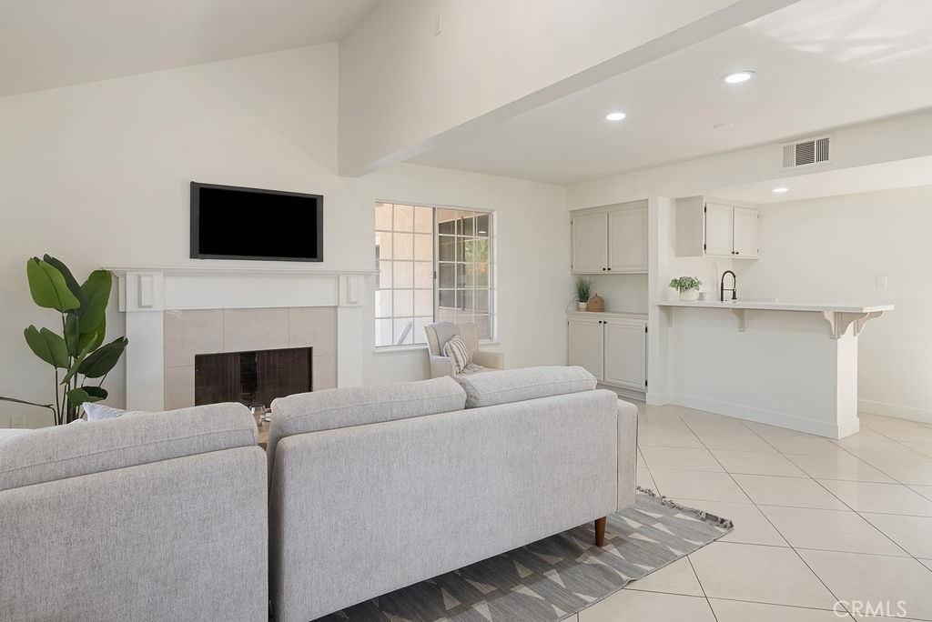 MLS #CV25245981 image #18