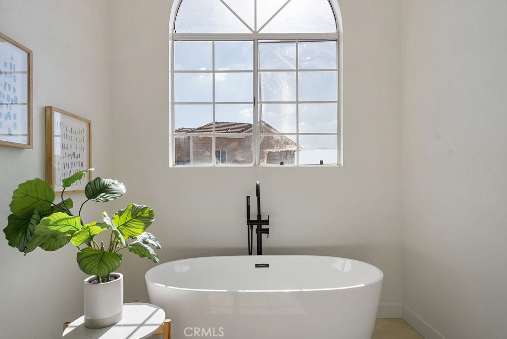 MLS #CV25245981 image #30