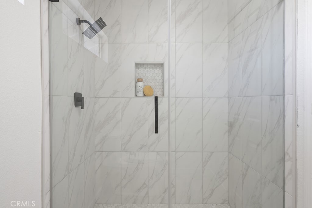 MLS #CV25245981 image #34