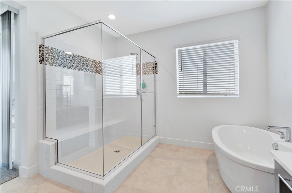 MLS #CV25246460 image #24