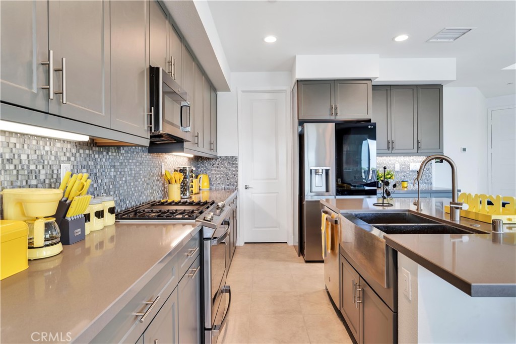 MLS #CV25246460 image #4