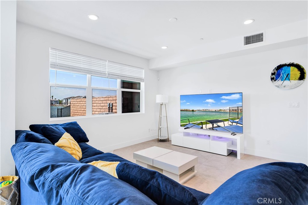 MLS #CV25246460 image #7