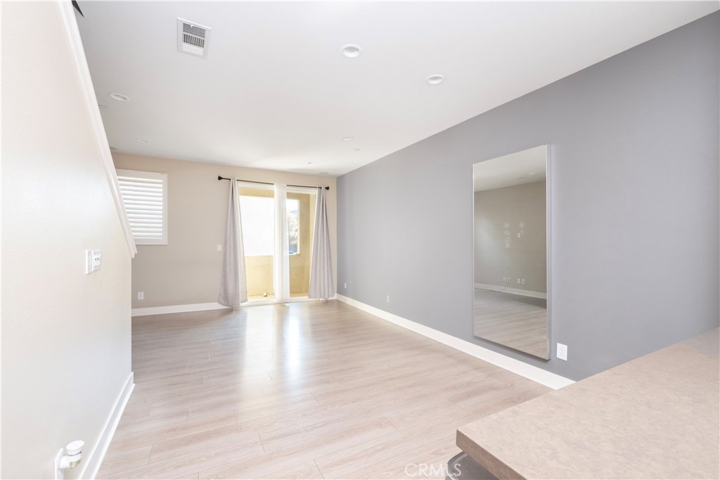 MLS #CV25247252 image #17