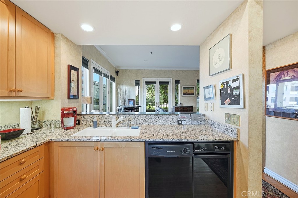 MLS #CV25247509 image #11