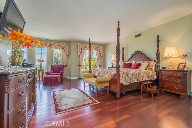 MLS #CV25248243 image #18