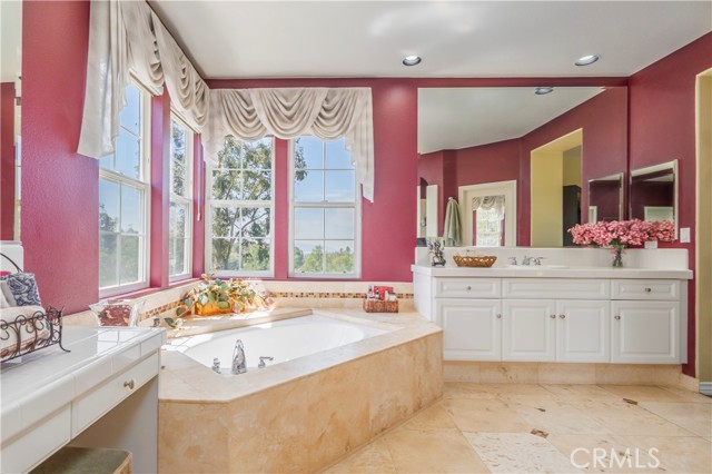 MLS #CV25248243 image #19