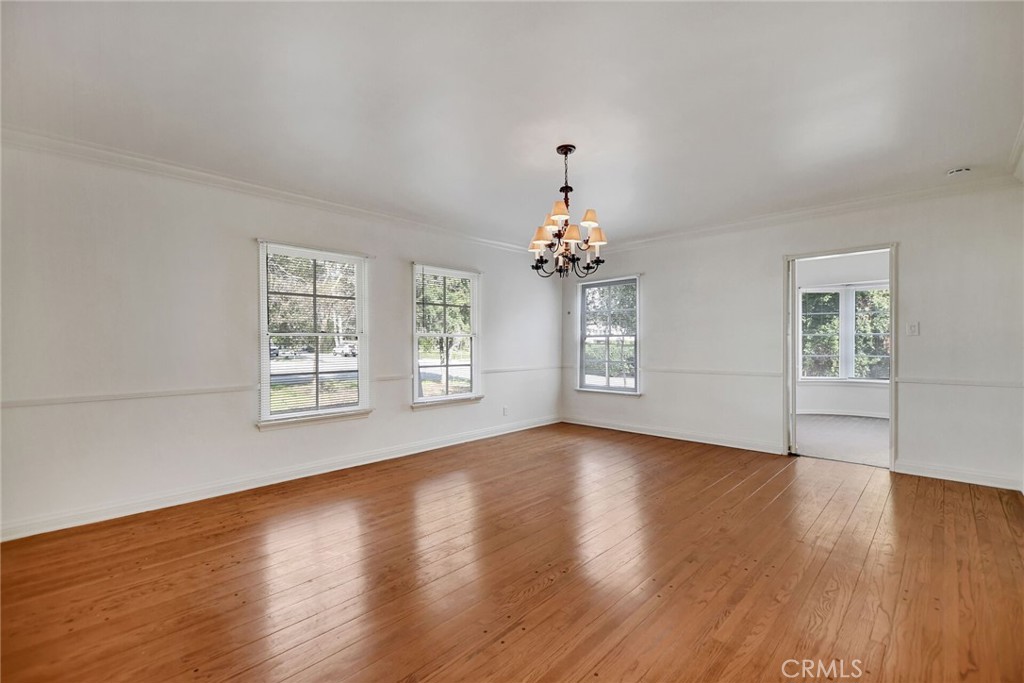 MLS #CV25248373 image #15