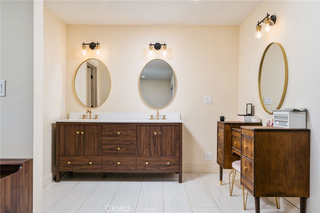 MLS #CV25249449 image #18