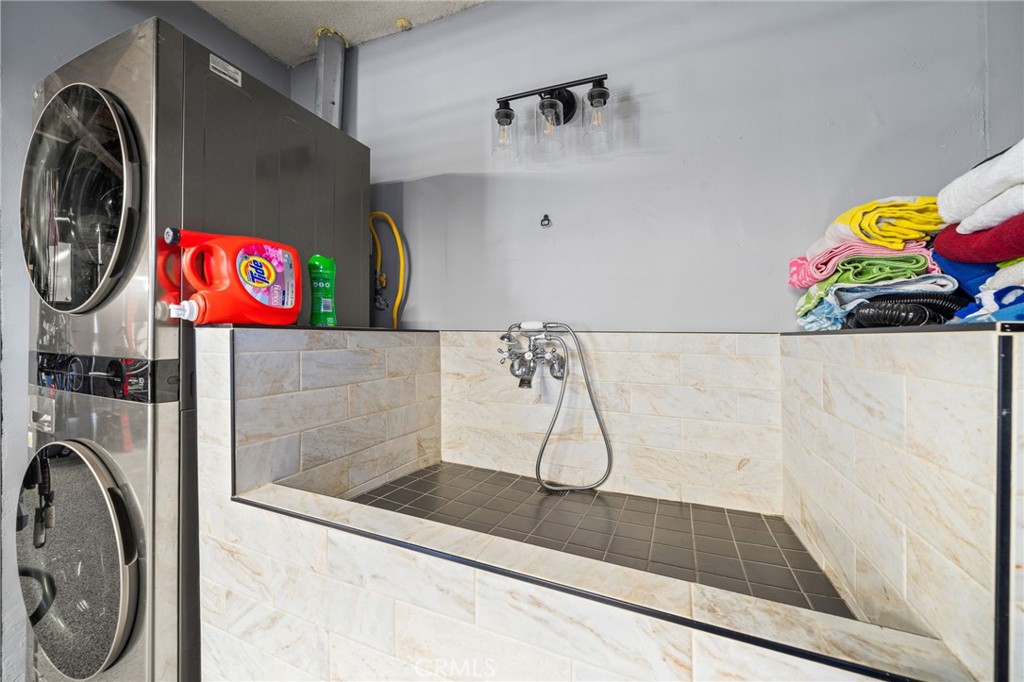 MLS #CV25249449 image #36