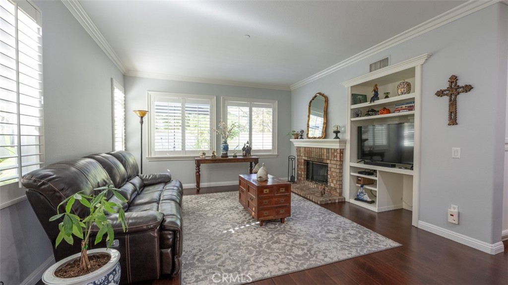 MLS #CV25250479 image #14