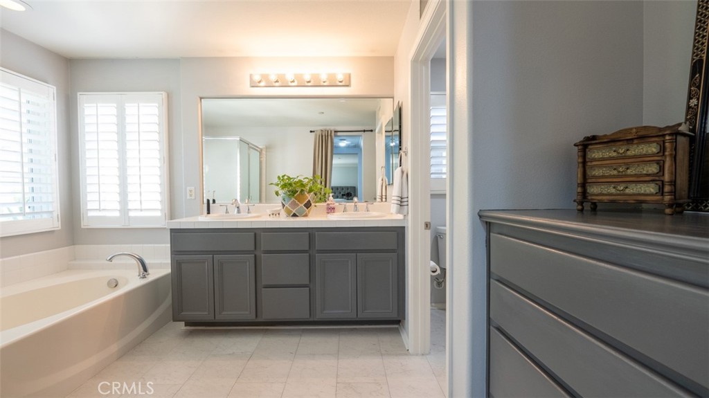 MLS #CV25250479 image #31