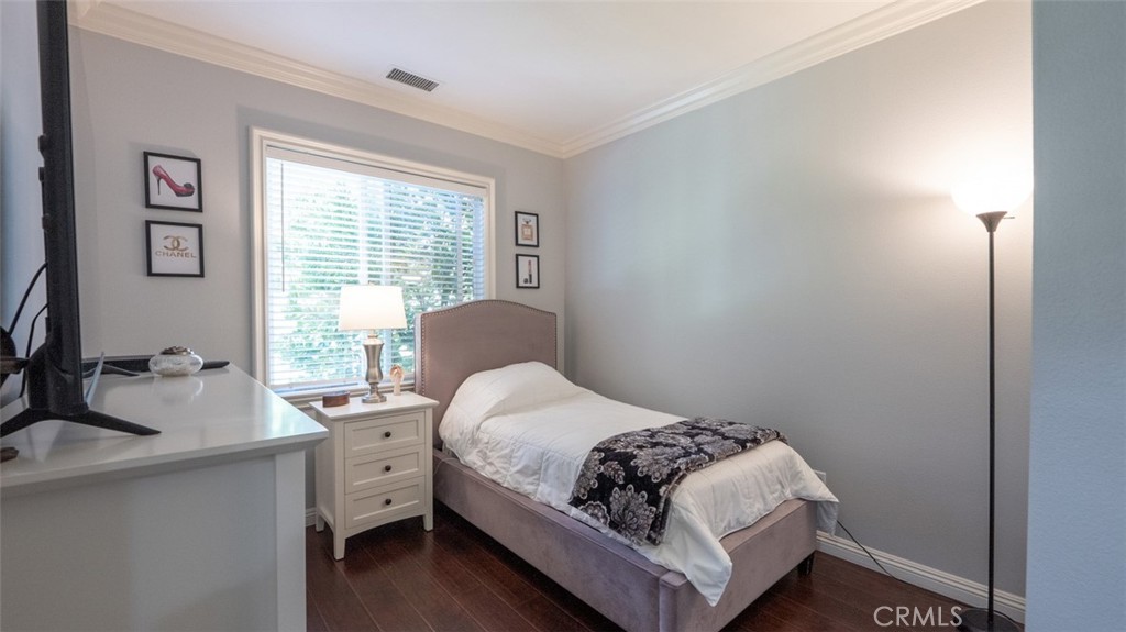 MLS #CV25250479 image #44