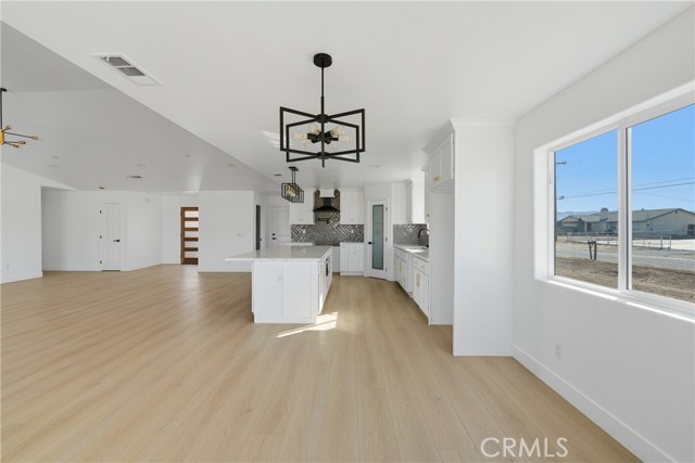 MLS #CV25250513 image #10