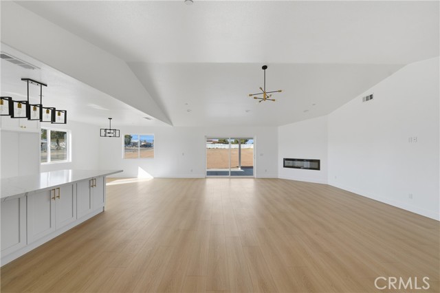 MLS #CV25250513 image #18