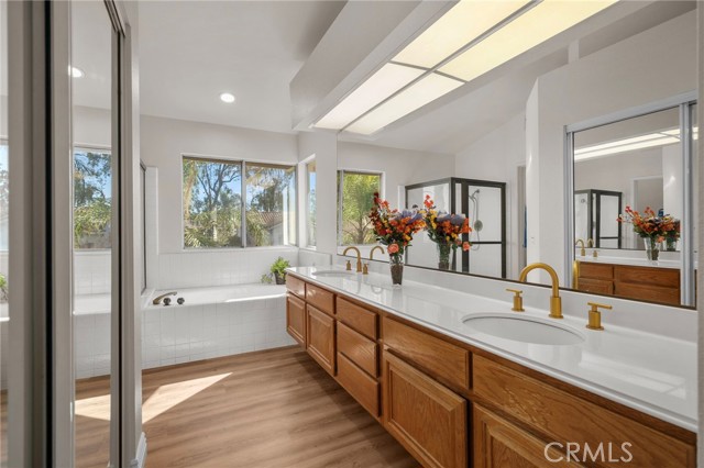 MLS #CV25250860 image #23