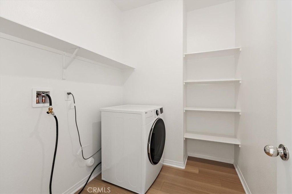 MLS #CV25251018 image #16