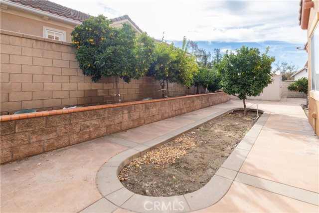 MLS #CV25251024 image #11