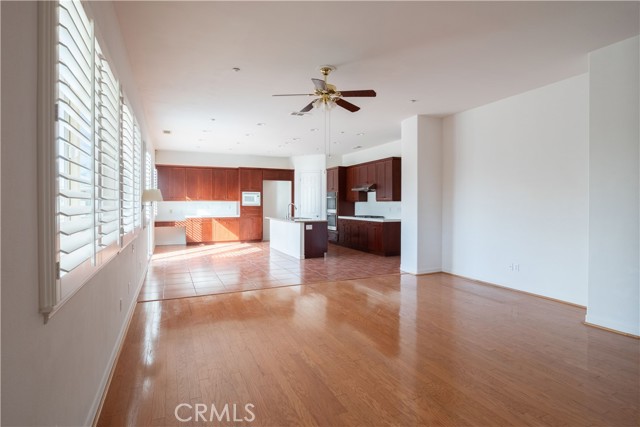 MLS #CV25251024 image #18