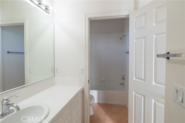 MLS #CV25251024 image #36