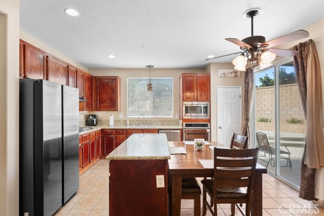 MLS #CV25251199 image #10