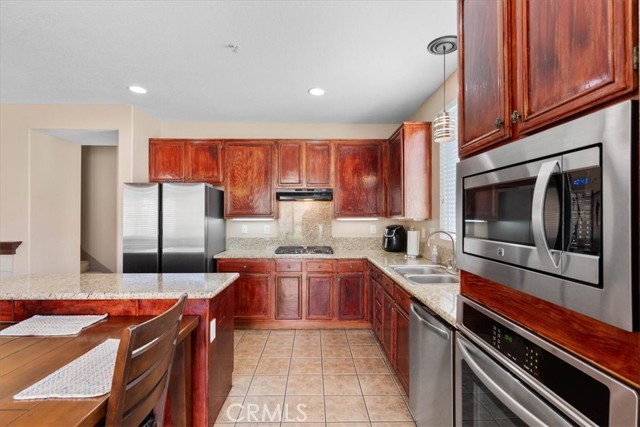 MLS #CV25251199 image #12