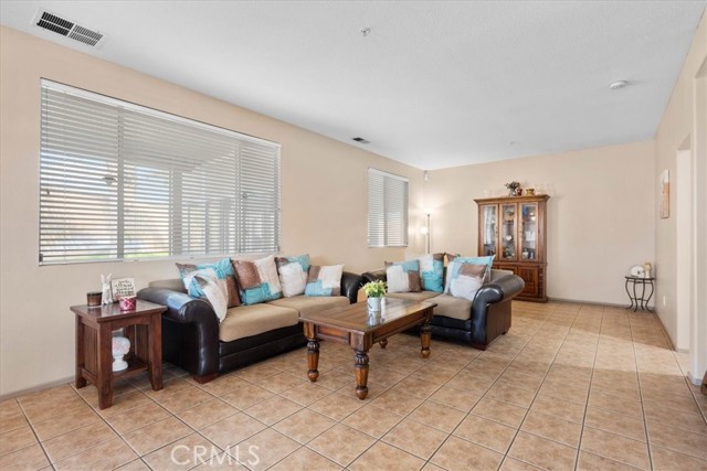 MLS #CV25251199 image #14