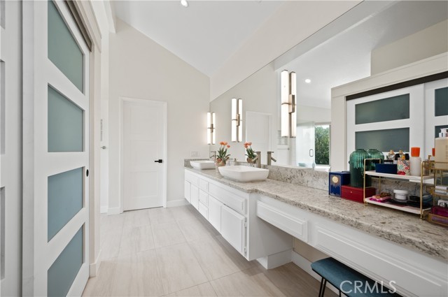 MLS #CV25252972 image #19