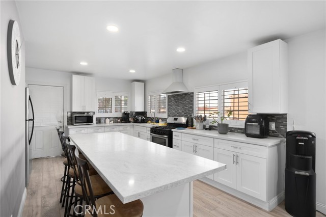 MLS #CV25253567 image #8