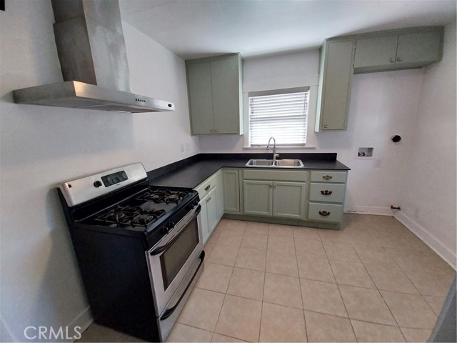 MLS #CV25253608 image #11