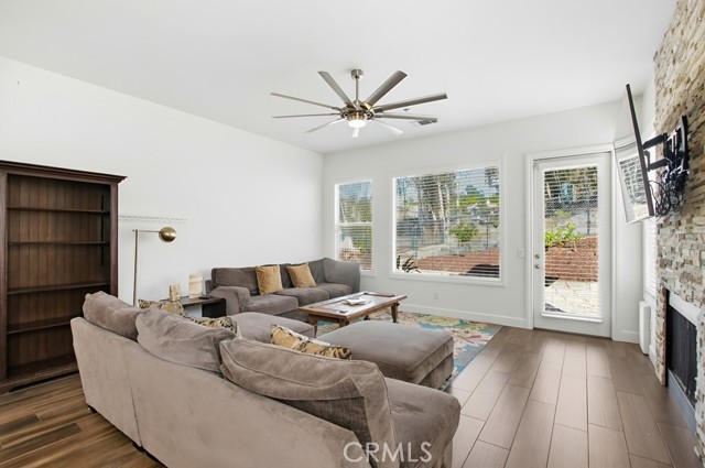 MLS #CV25254188 image #11