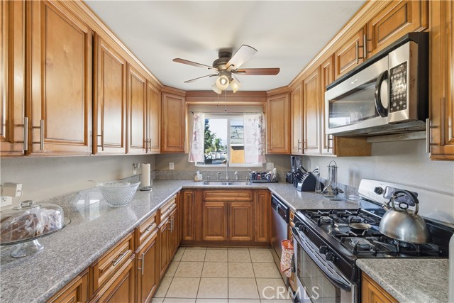 MLS #CV25254279 image #6