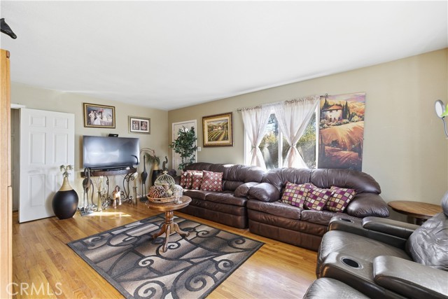 MLS #CV25254279 image #8