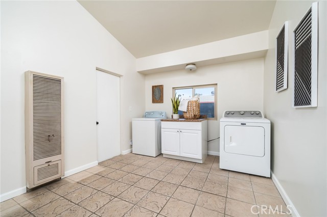 MLS #CV25254649 image #17