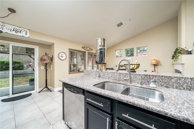 MLS #CV25254762 image #14