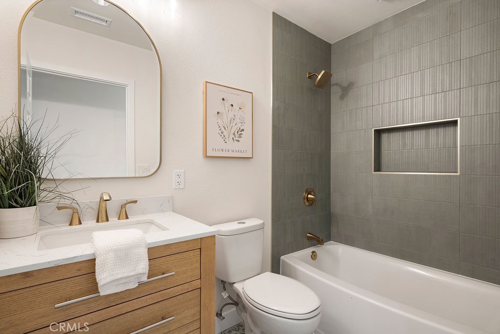 MLS #CV25254861 image #11